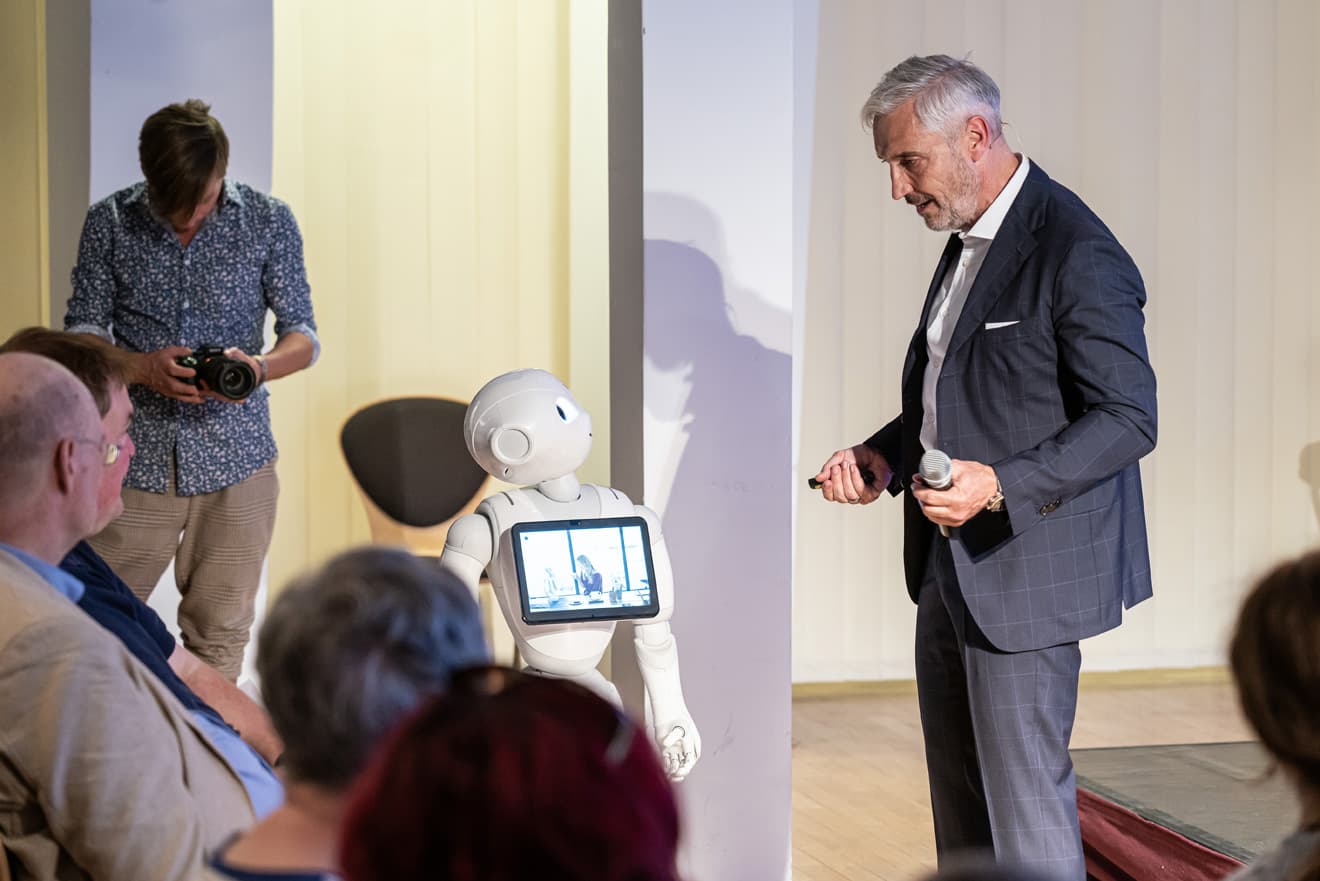 Kommunikationsroboter Pepper